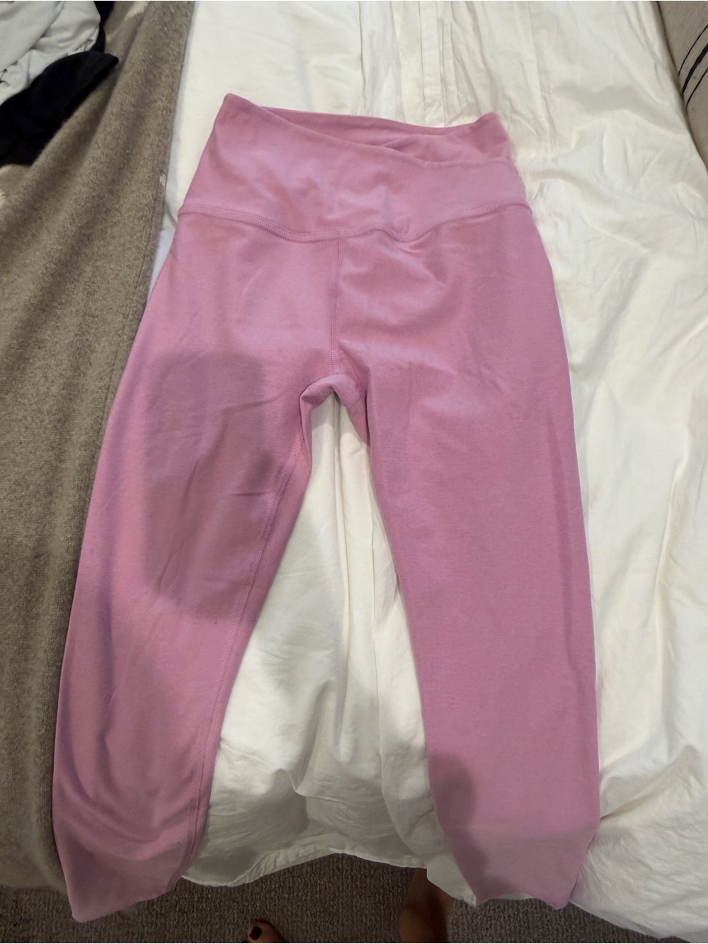 Beyond Yoga Pink High-Waist Active Leggings